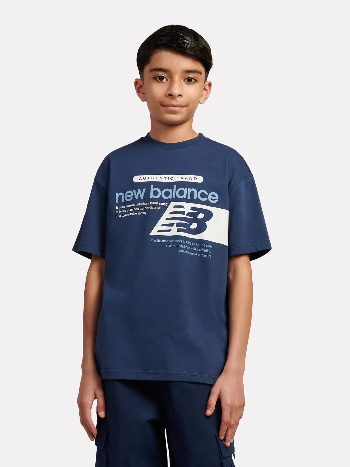 Футболка с графическим принтом New Balance, синяя