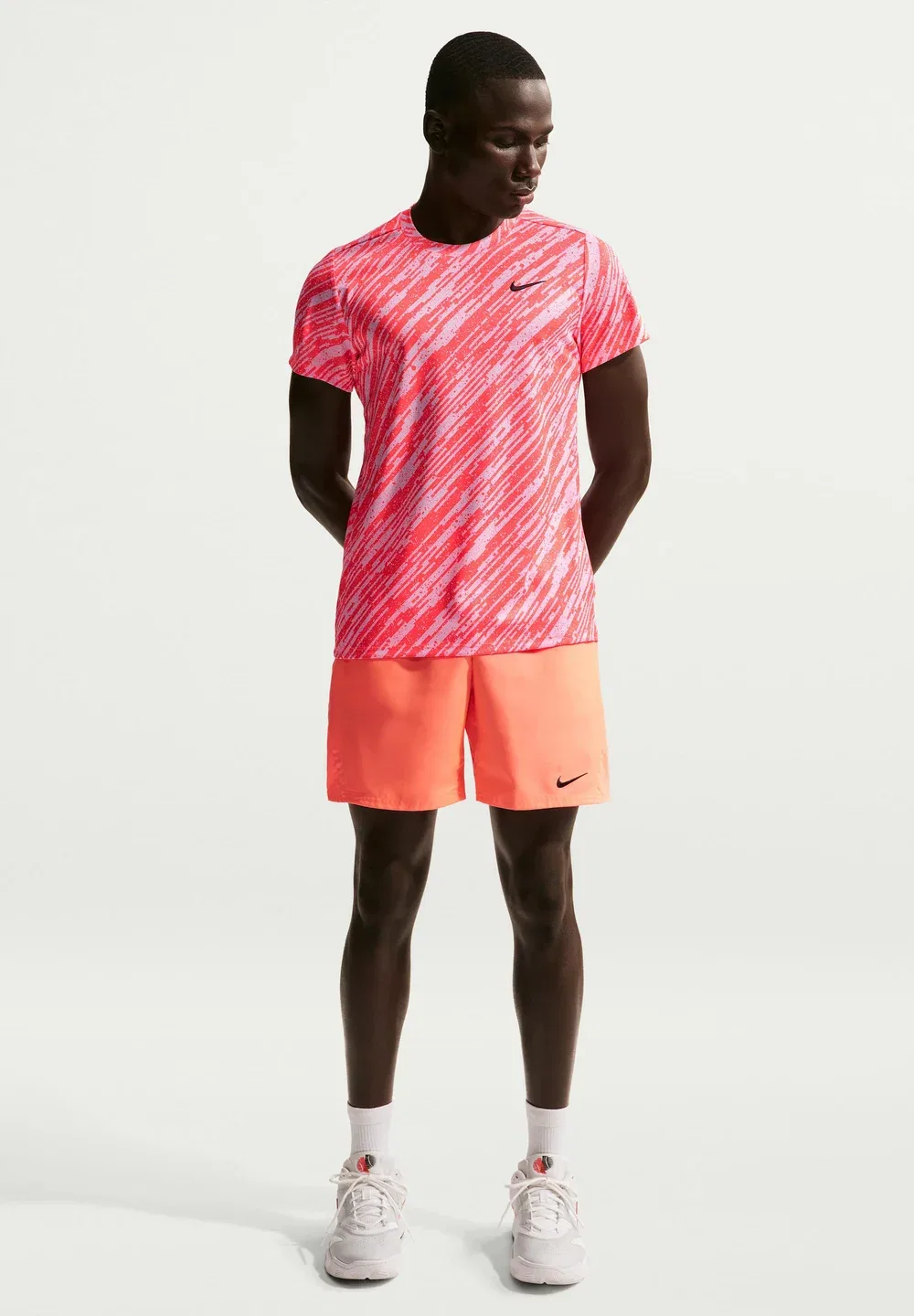 Футболка Nikecourt с принтом «Победа» Nike Performance, Pink Foam/Black