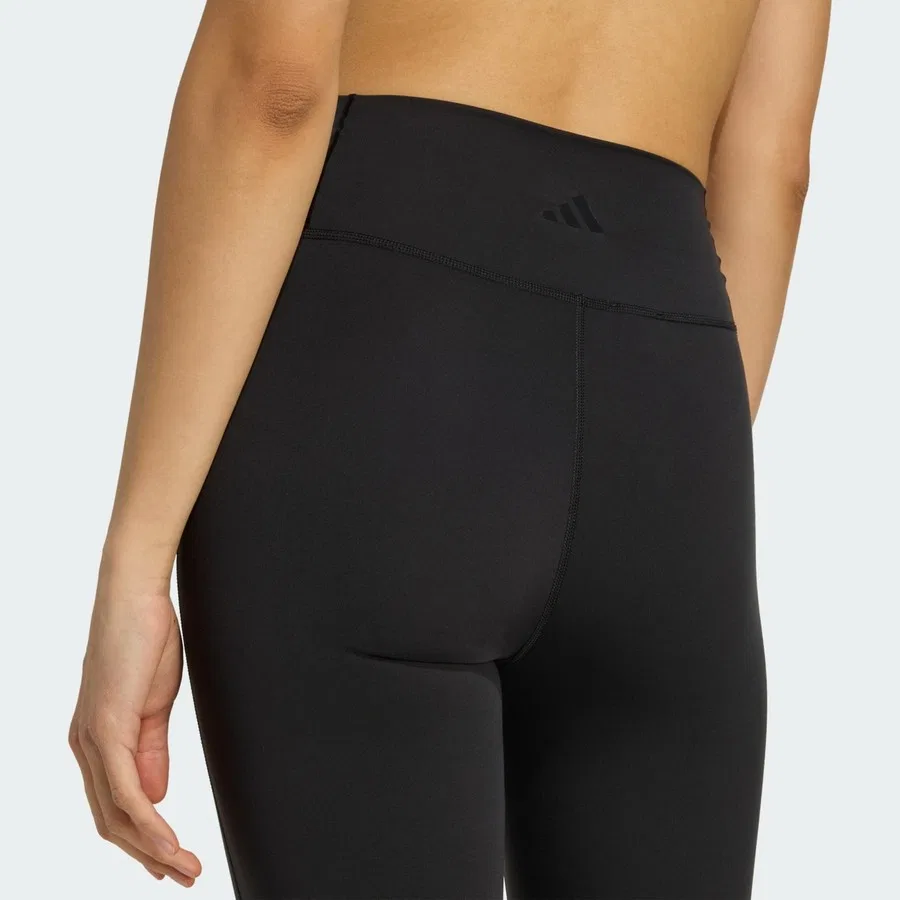 Леггинсы с расклешенным кроем All Me Essentials Flare adidas, Черный — фото 4