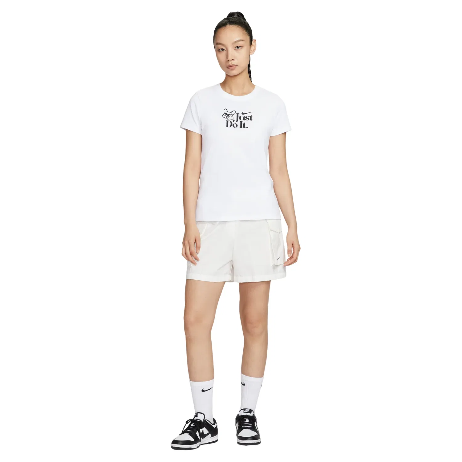 Женская футболка Sportswear Doggie Short Sleeve T-Shirt Asia Sizing 'White Black' Nike, White/Black — фото 3
