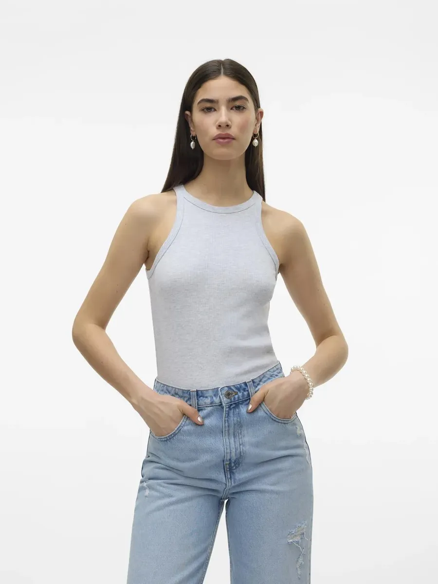 

Майка Vero Moda "VMCHLOE SHORT TANK TOP JRS NOOS", серый