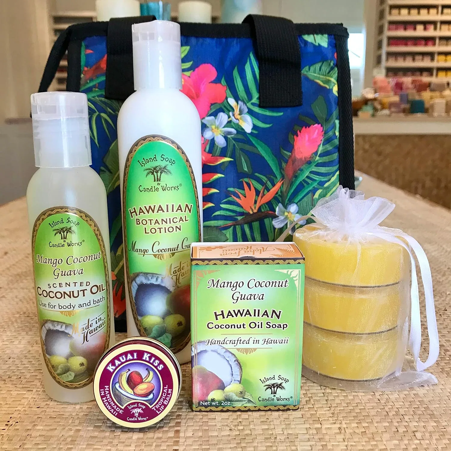 Лосьон для тела Hawaiian Botanical, Island Soap & Candle Works, 251 мл, Кокос — фото 4