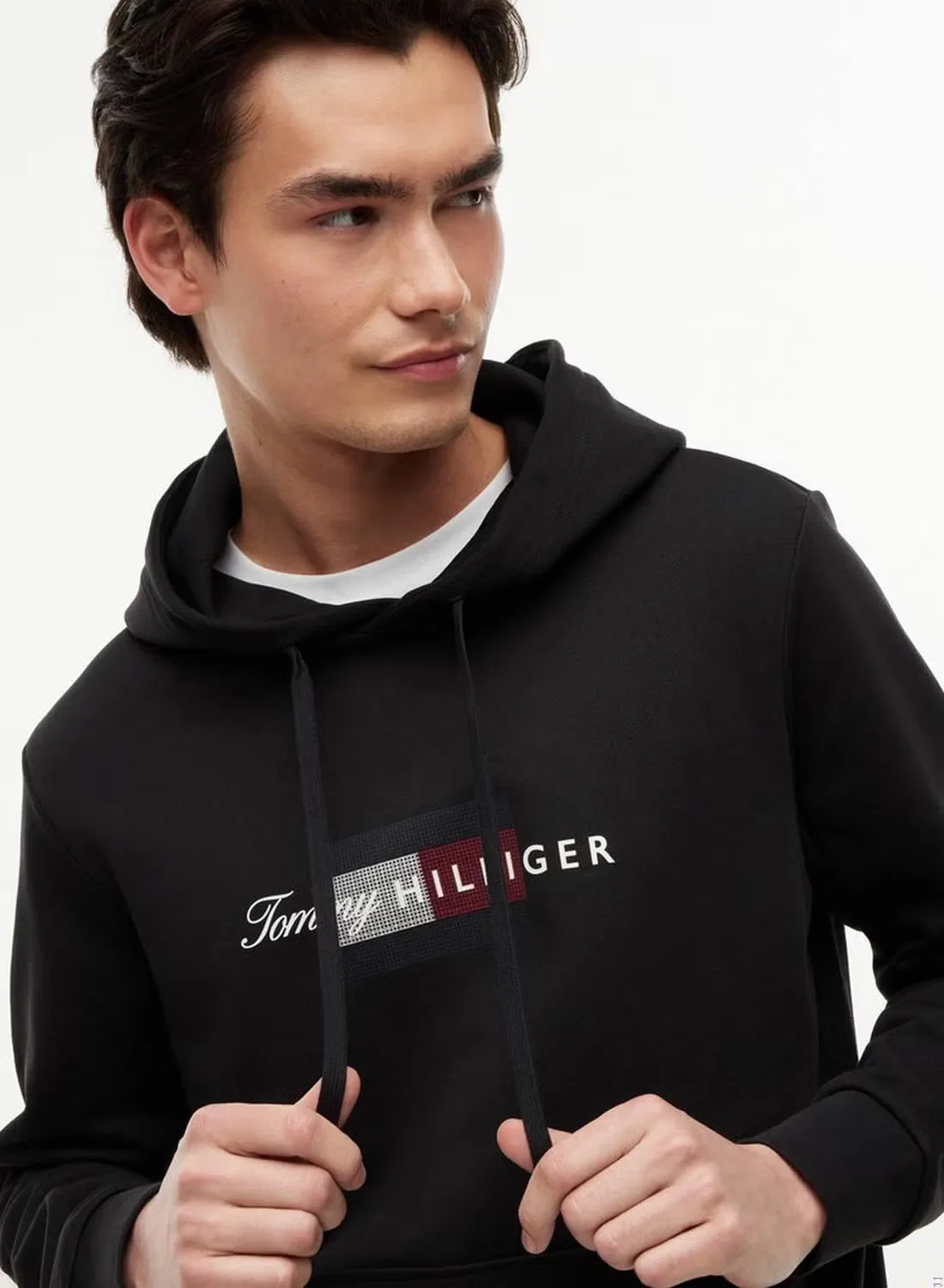 Худи с принтом флага на груди Flag graphic terry Tommy Hilfiger, черный — фото 2
