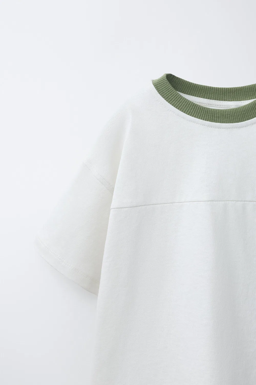 Комплект для бега: однотонная футболка и махровые шорты-бермуды ZARA, Olive Green — фото 3