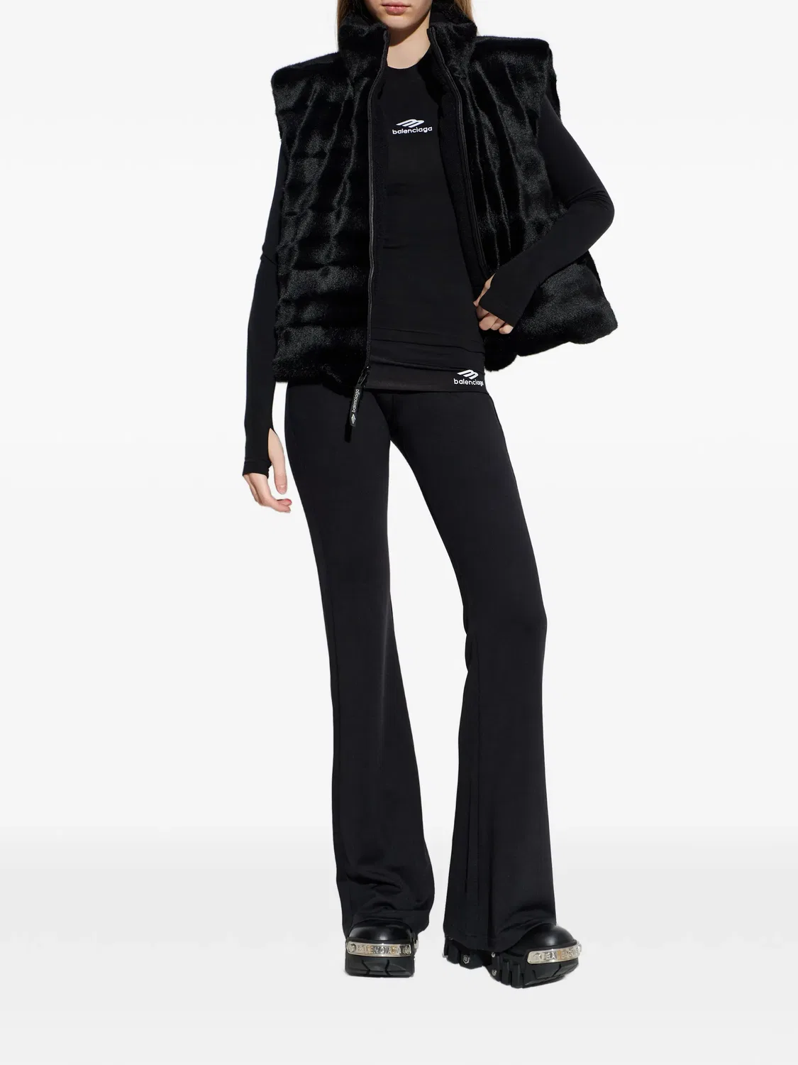 Balenciaga Жилет из искусственного меха, черный — фото 3
