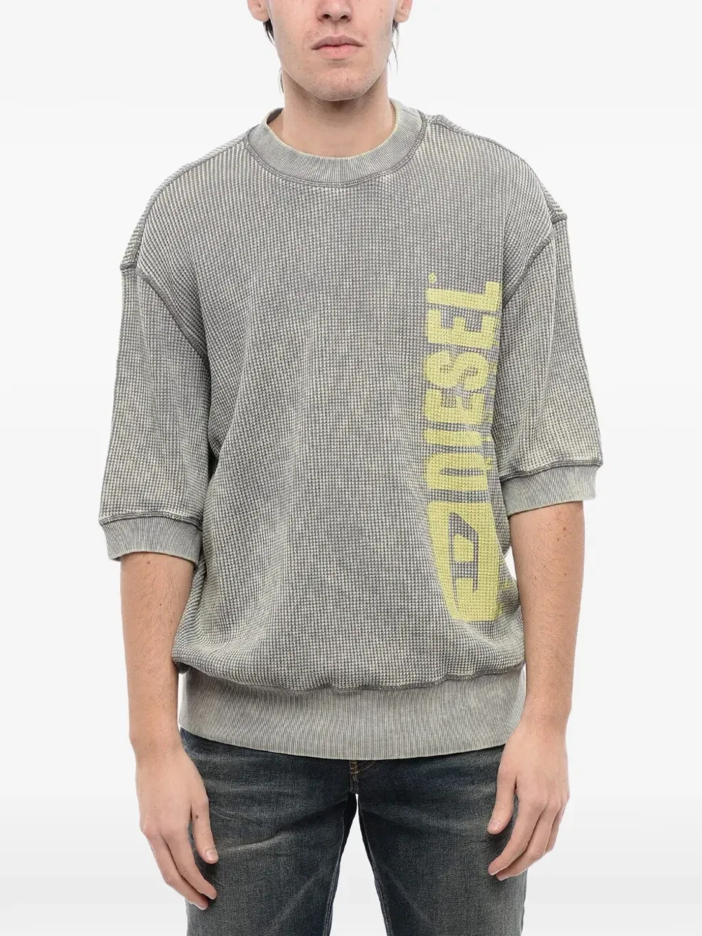 Джемпер Diesel Red Tag с логотипом, стиранный кислотой, серый