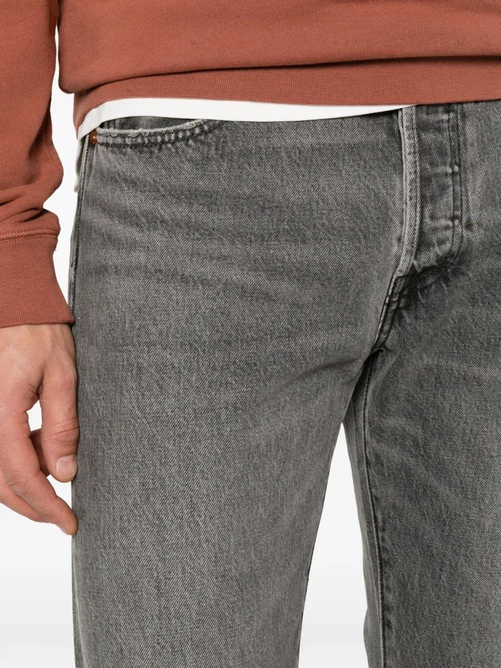 Выцветшие прямые джинсы Levi's, серый — фото 4
