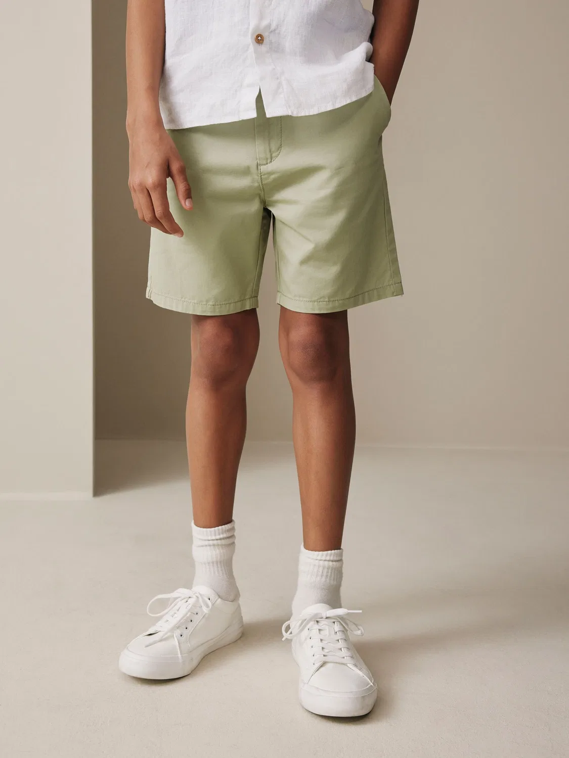 Шорты чинос Regular Fit Next, цвет шалфейно-зеленый
