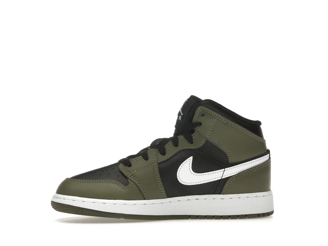 Детские кроссовки Lifestyle с принтом Jordan 1 Mid Jordan, Black/White/Medium Olive — фото 3