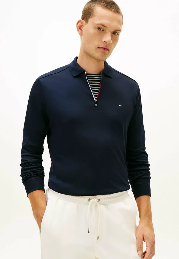 Рубашка-Поло на молнии с вышивкой флага, стандартного кроя. Tommy Hilfiger, Navy Blue