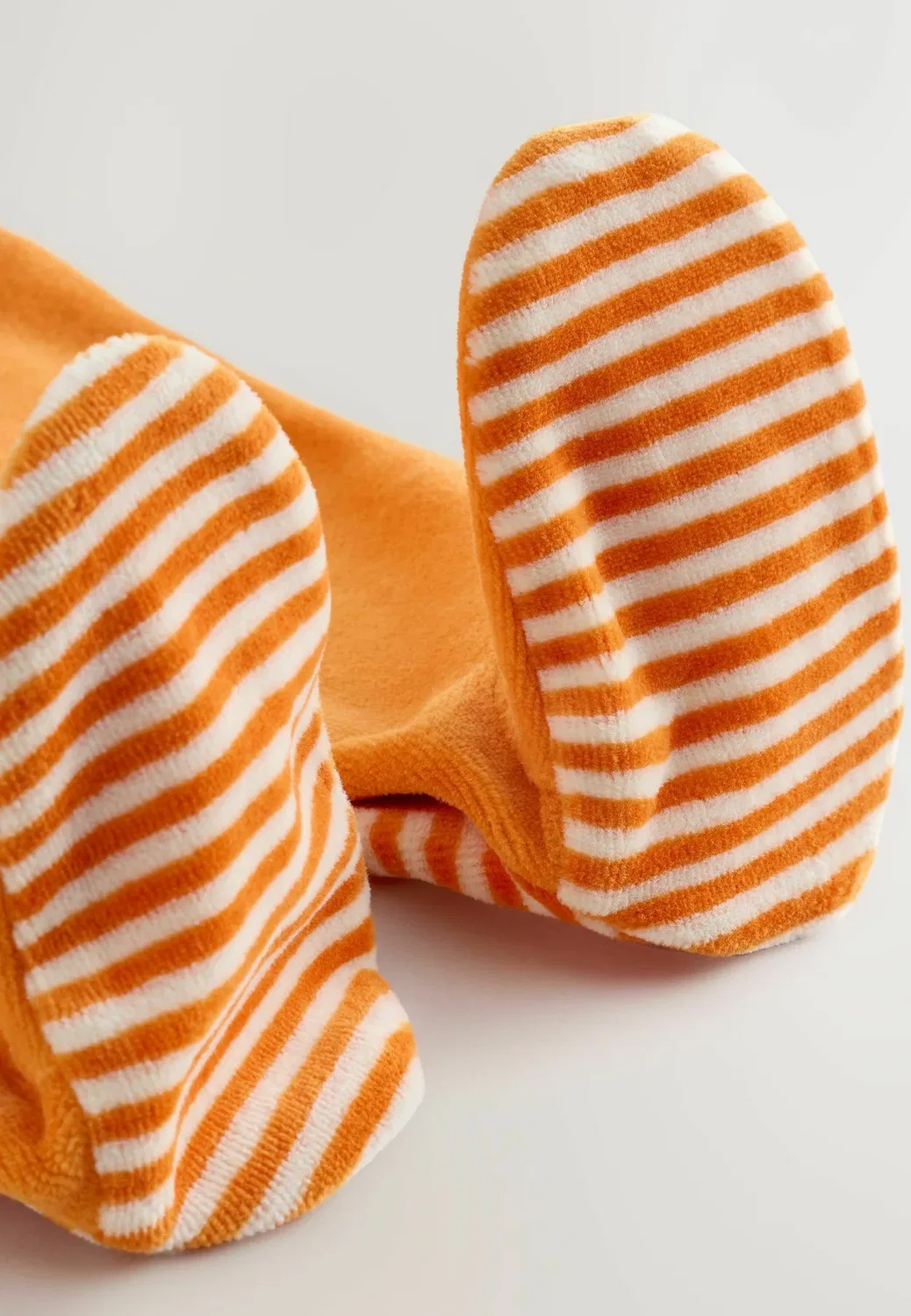 Комплект из двух предметов: пижама и шапочка на Хэллоуин Next, Orange Pumpkin — фото 3