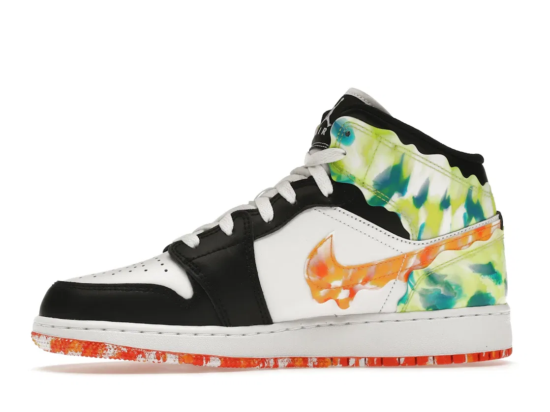 Детские кроссовки для мальчиков с текстурным дизайном Jordan 1 Mid SE Slim Vortex Jordan, Black/Team Orange/Kumquat/White — фото 3