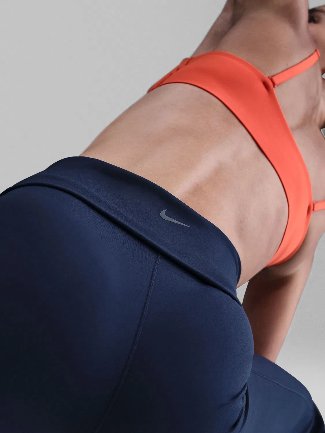 Легинсы с высокой талией Nike One, темно-синий — фото 4