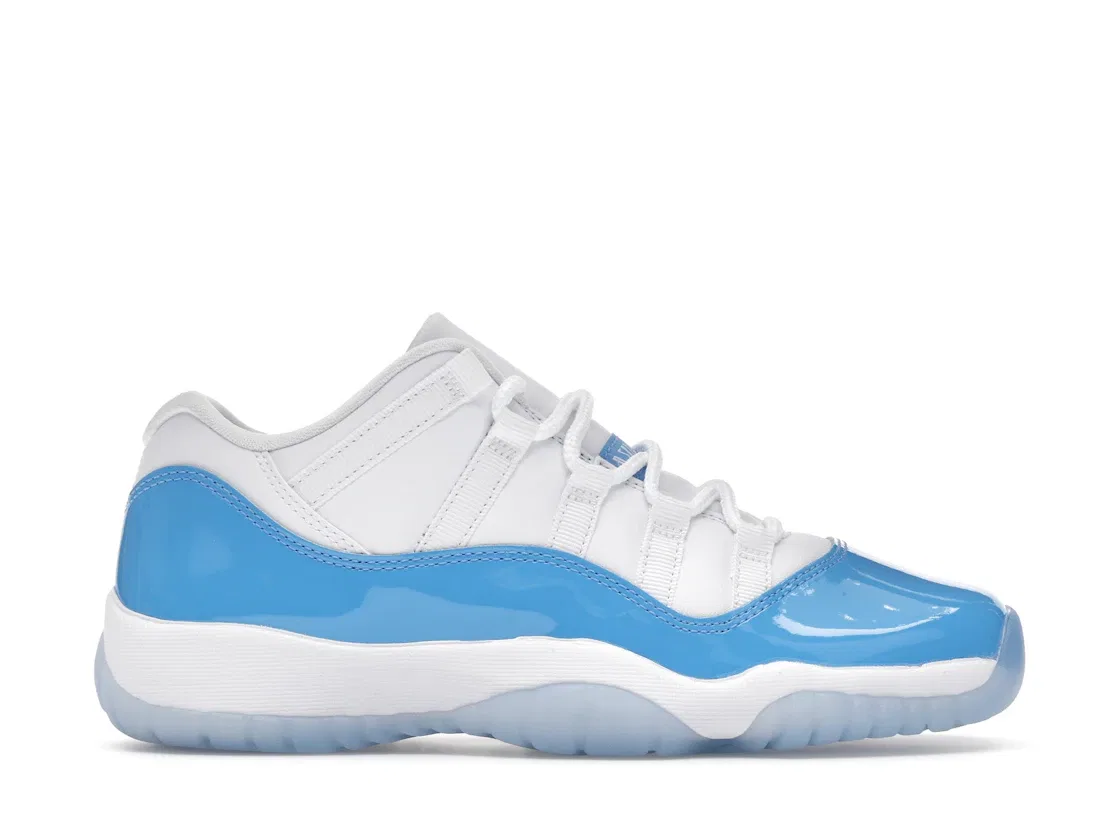 Детские кроссовки Lifestyle с патентованной кожей Jordan 11 Retro Low, White/University Blue/Black