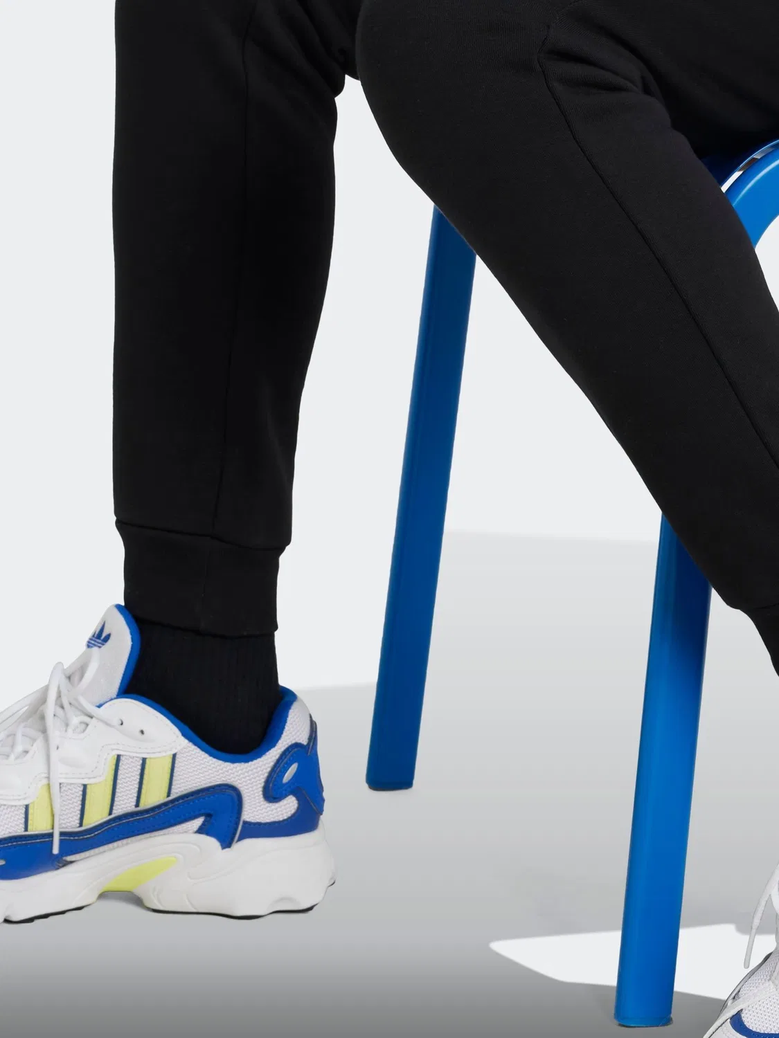 Джоггеры на флисе, adidas Originals, черный — фото 2