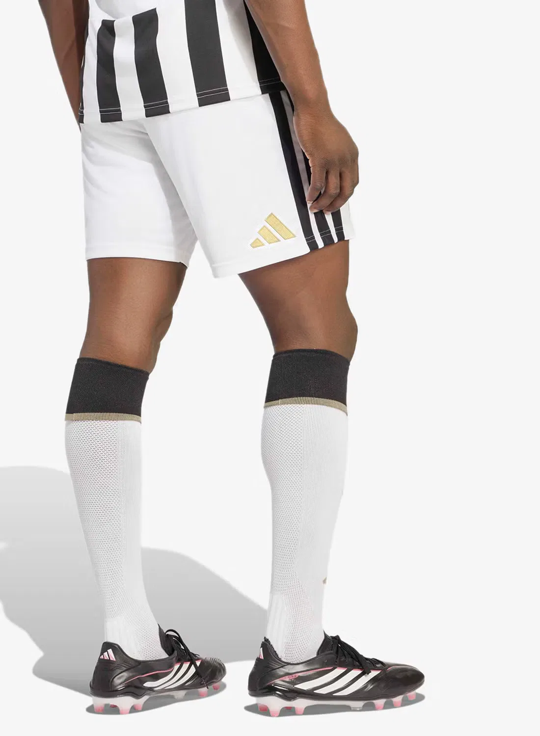 Шорты футбольные с технологией Climacool Juventus home Adidas, белый — фото 2