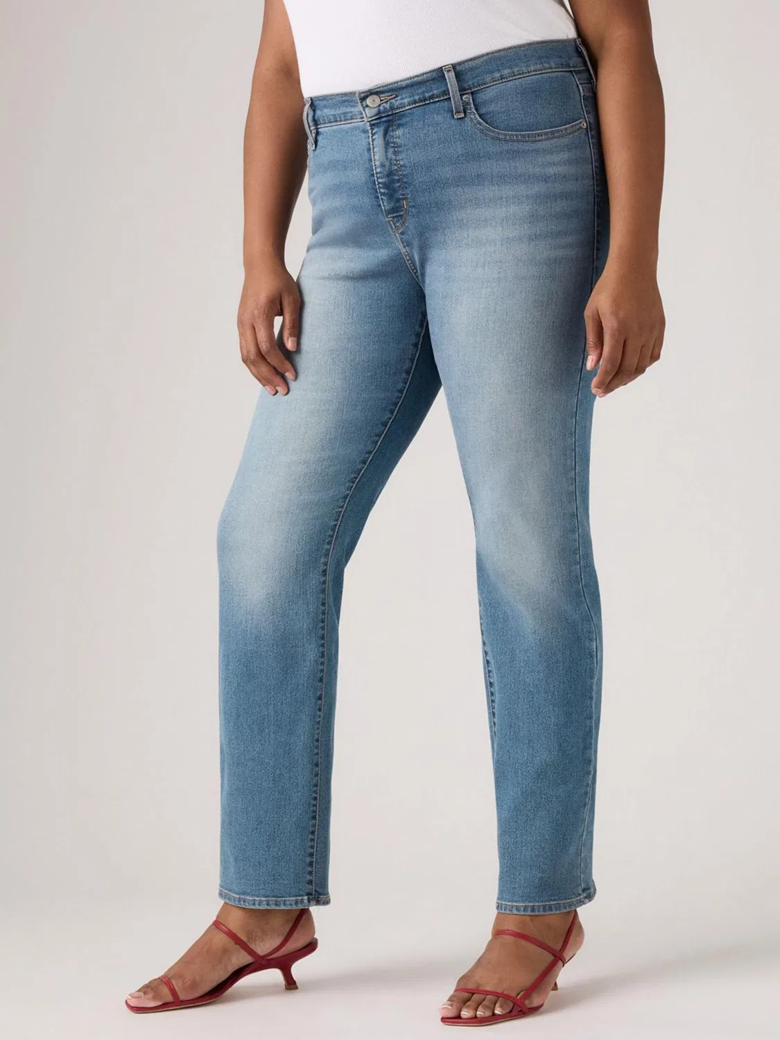 Черные прямые джинсы Levi's Eternal Indigo Curve 311 Shaping