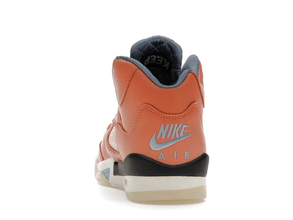 Детские кроссовки Lifestyle с коллаборацией DJ Khaled Jordan 5 Retro, Crimson Bliss/Leche Blue/Sail — фото 4