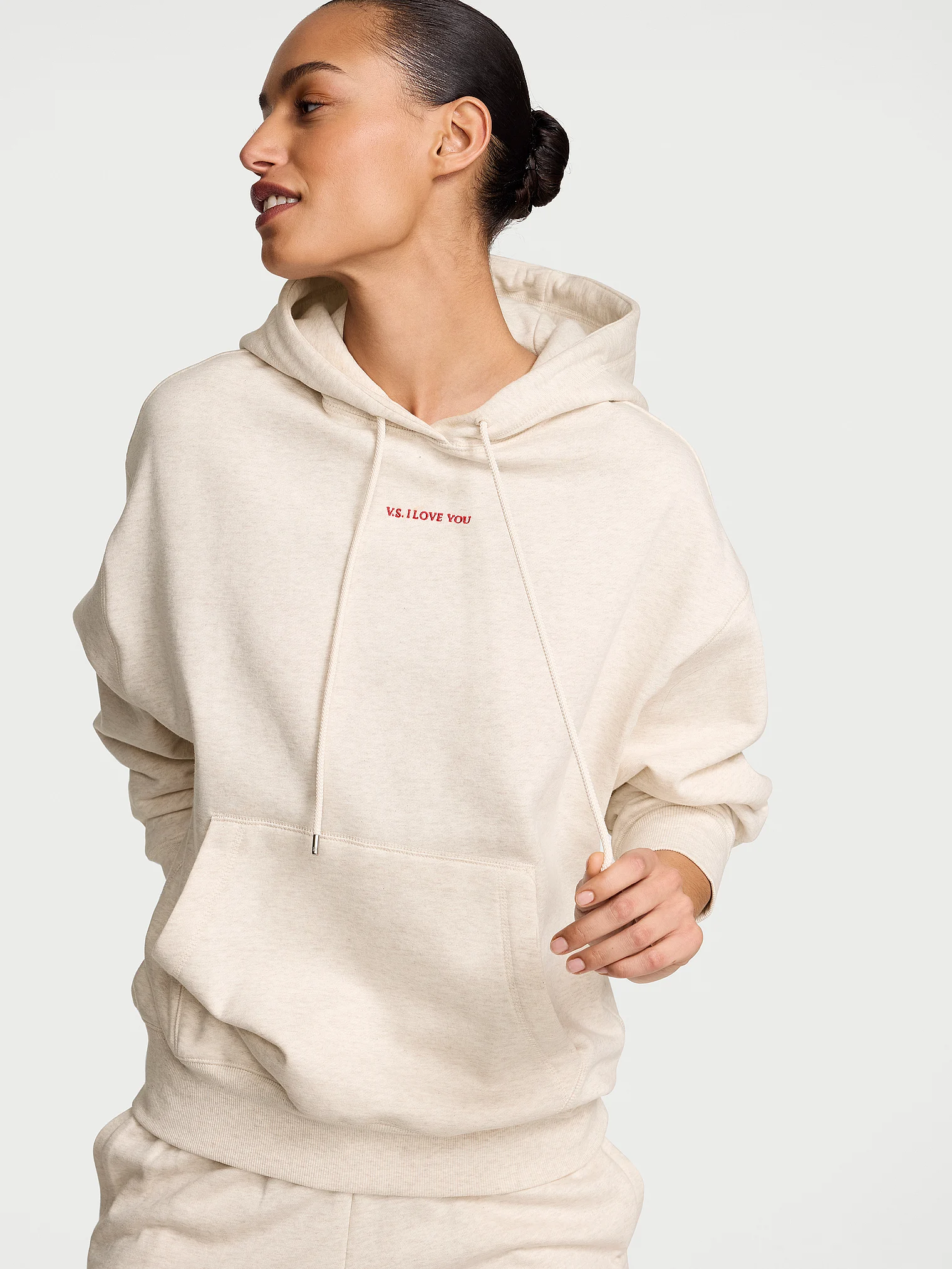 

Худи Victoria's Secret Iconic Fleece Relaxed, светло-бежевый