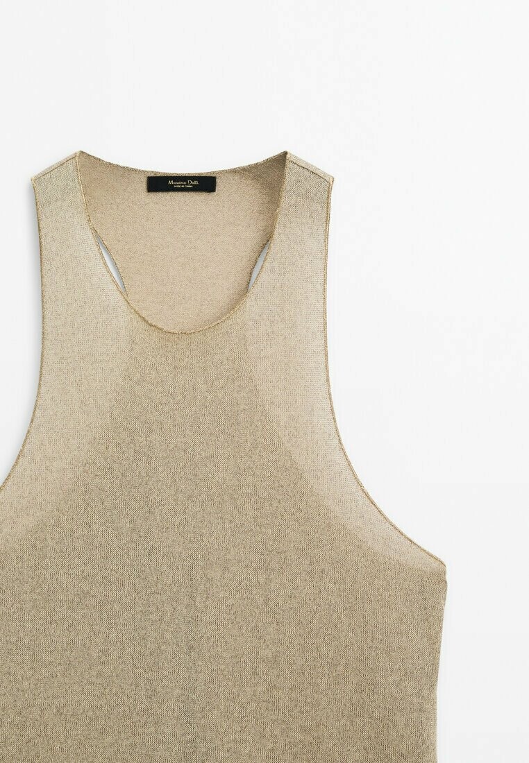 

Топ Massimo Dutti, золото