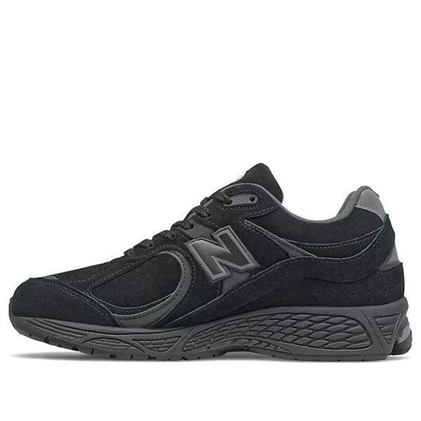 

Кроссовки 2002р New Balance, черный