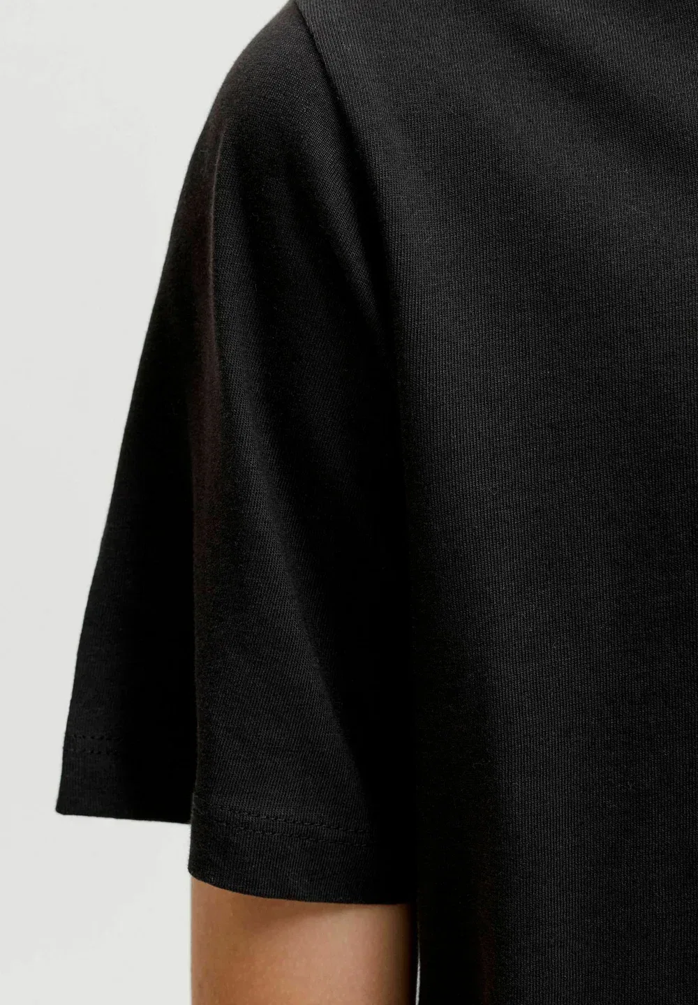 Футболка с принтом в горошек Jcofusion ss cn sn jnr - футболка с принтом Jack & Jones Junior, Black — фото 4