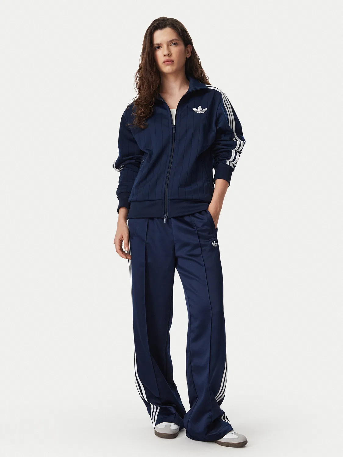 Женская толстовка стандартного кроя Pinstripe Firebrid Loose Tracktop Adidas, темно-синий — фото 2