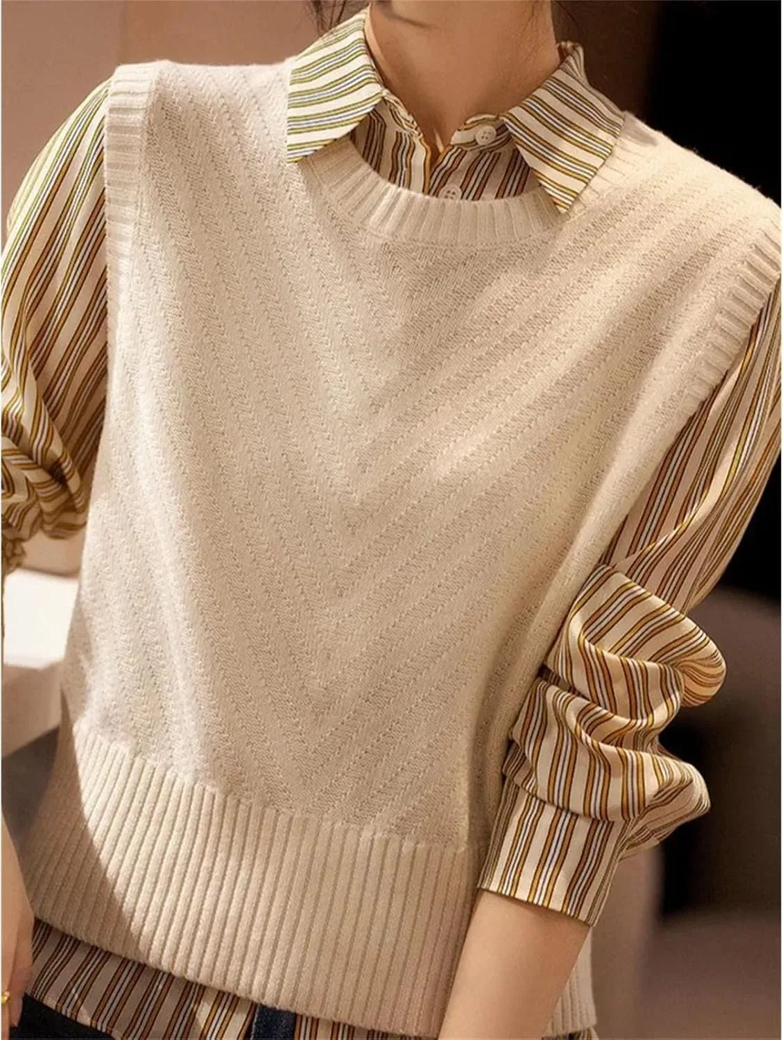 Женский жилет-свитер без рукавов, Merino Wool, белый — фото 2