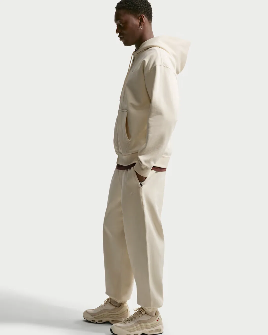 Мужские флисовые брюки с манжетами Nike Solo Swoosh, Coconut Milk/White — фото 4
