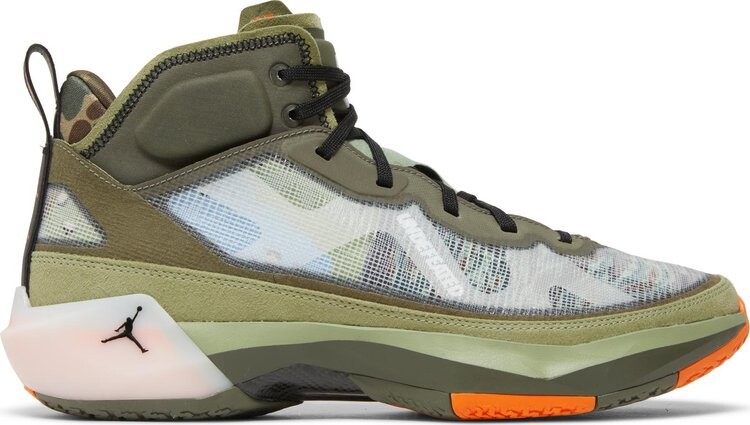 

Кроссовки Undefeated x Air Jordan 37 SP Flight Jacket, зеленый