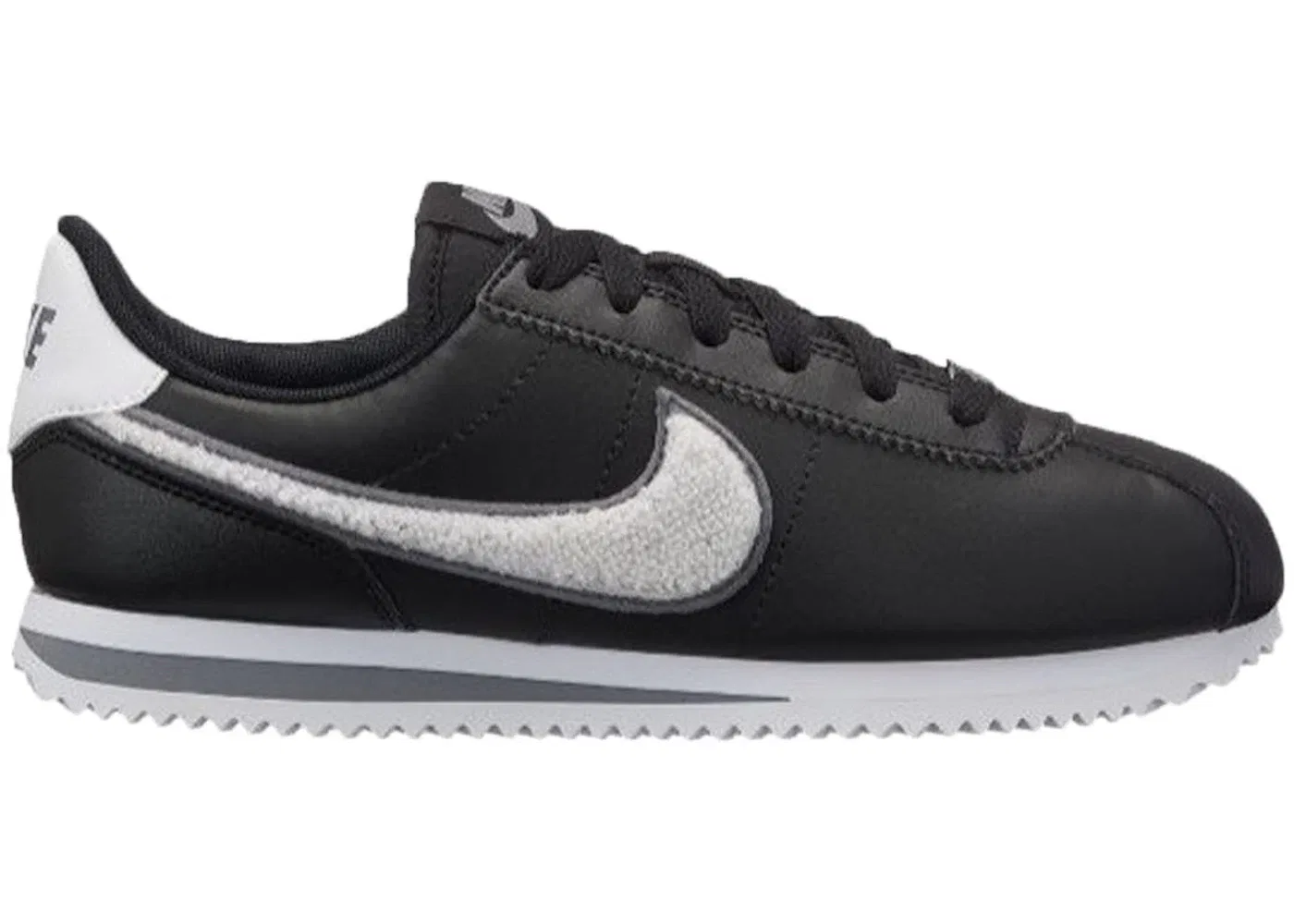 Детские кроссовки Lifestyle с длинным язычком Nike Cortez Basic LTR SE, Black/Pure Platinum