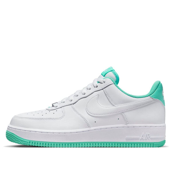 

Кроссовки air force 1 07 Nike, белый