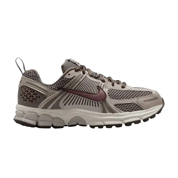 Кроссовки Nike Vomero 5 GS 'Taupe Haze'
