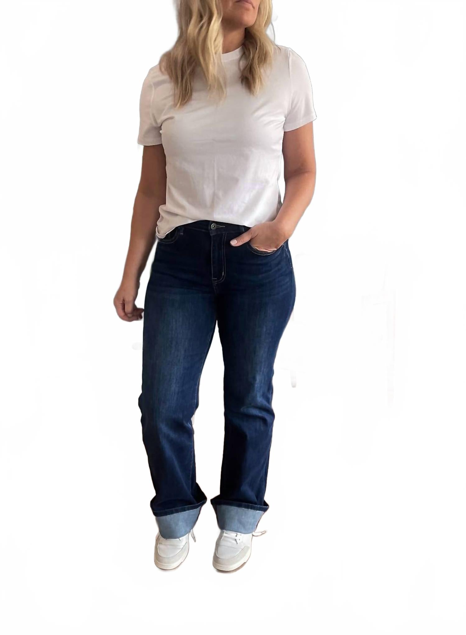 

RISEN Джинсы Adrian с высокой талией и широкими штанинами, темно-синего цвета