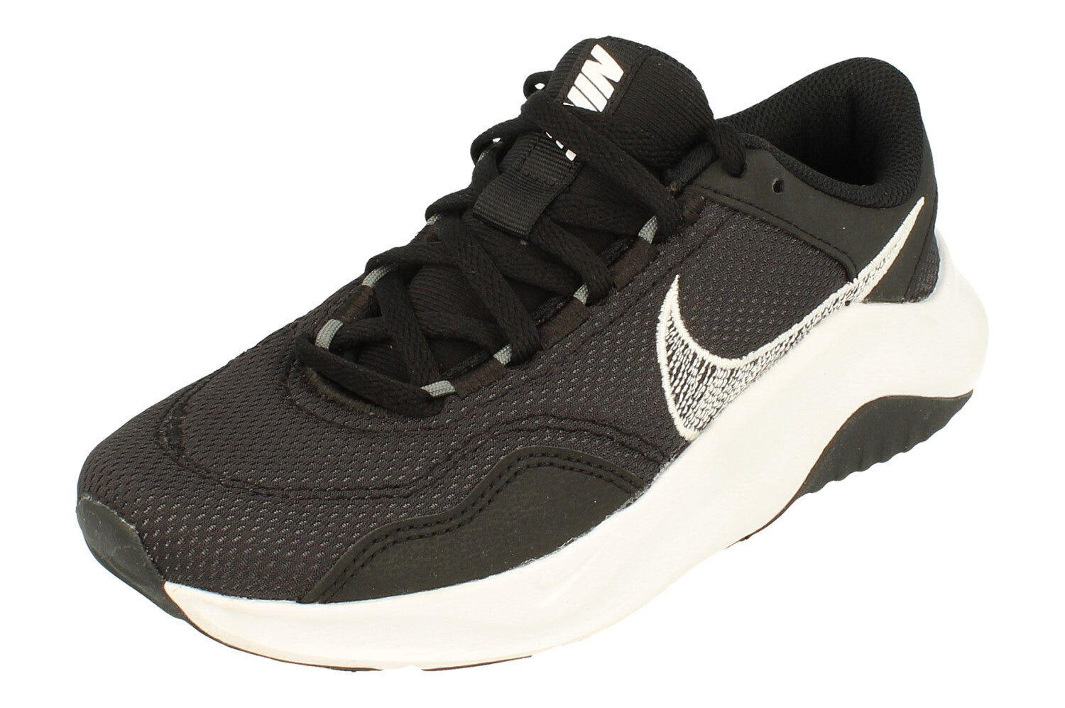 Кроссовки legend essential 3 nn Nike, черный