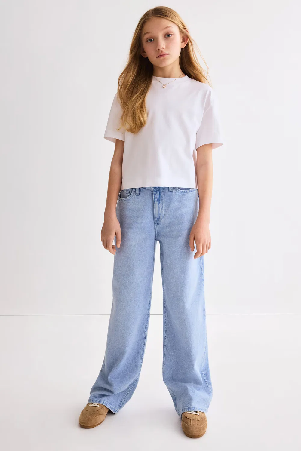 Джинсы с широкими штанинами H&M, Hellblau