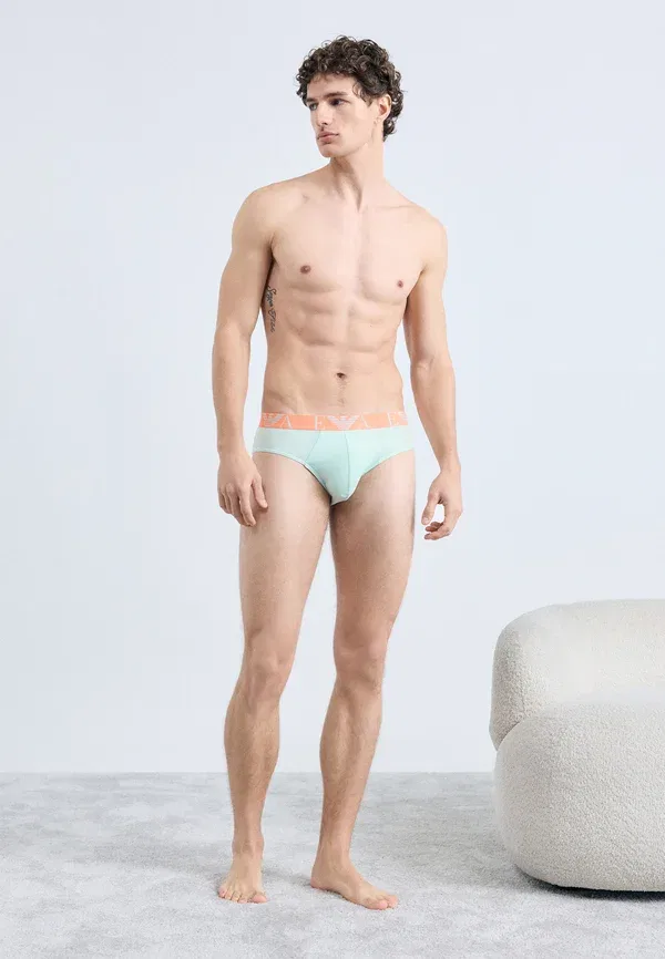 Трусы с яркой монограммой, комплект из 3 штук Emporio Armani, розовый/бирюзовый