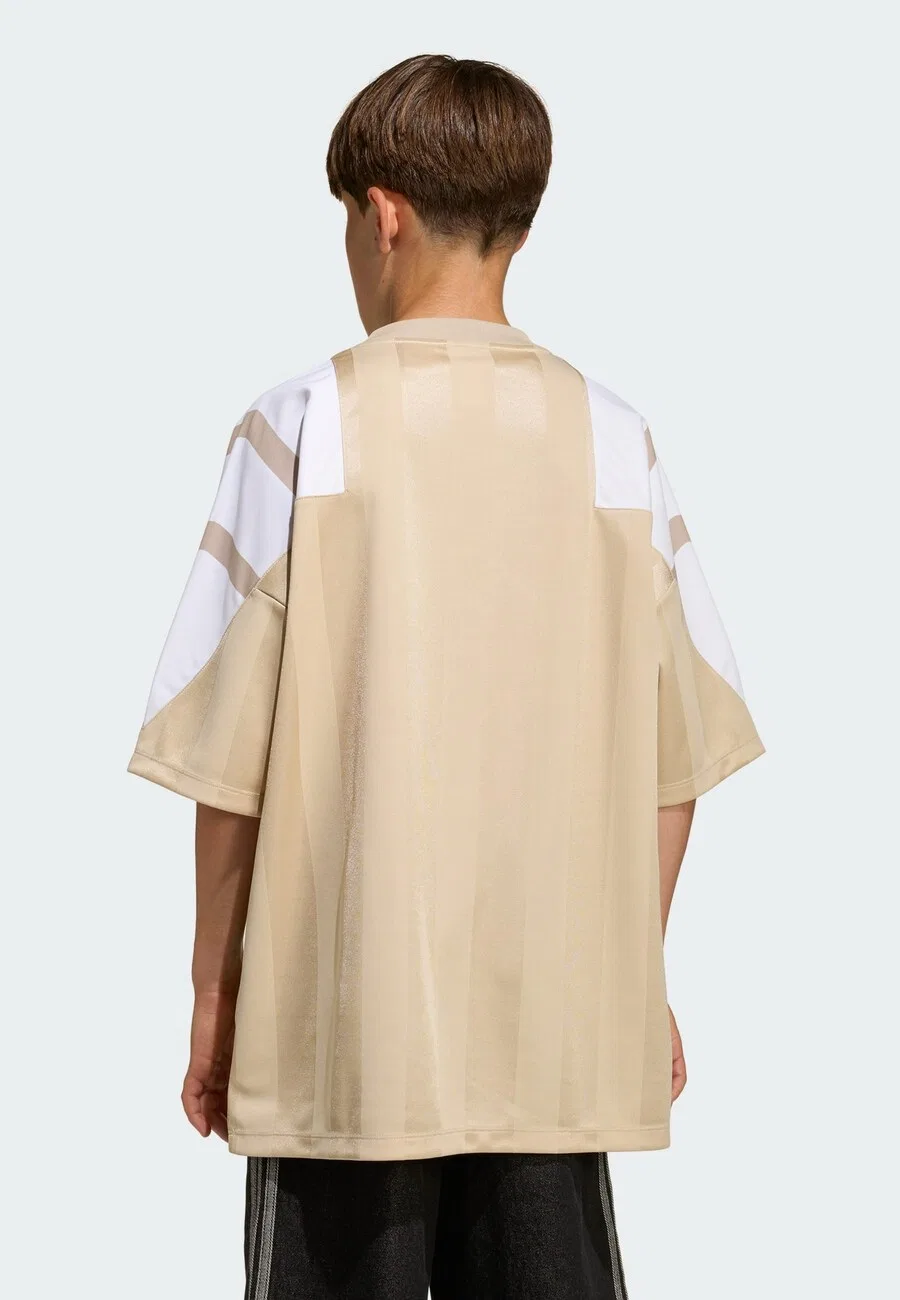 Футболка ADIDAS ORIGINALS 'OVERSIZED BLOCKED JERSEY' бежевого цвета — фото 3