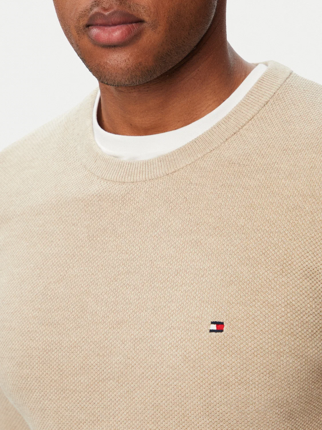 Мужской пуловер стандартного кроя Essential Tommy Hilfiger, светло-бежевый — фото 4