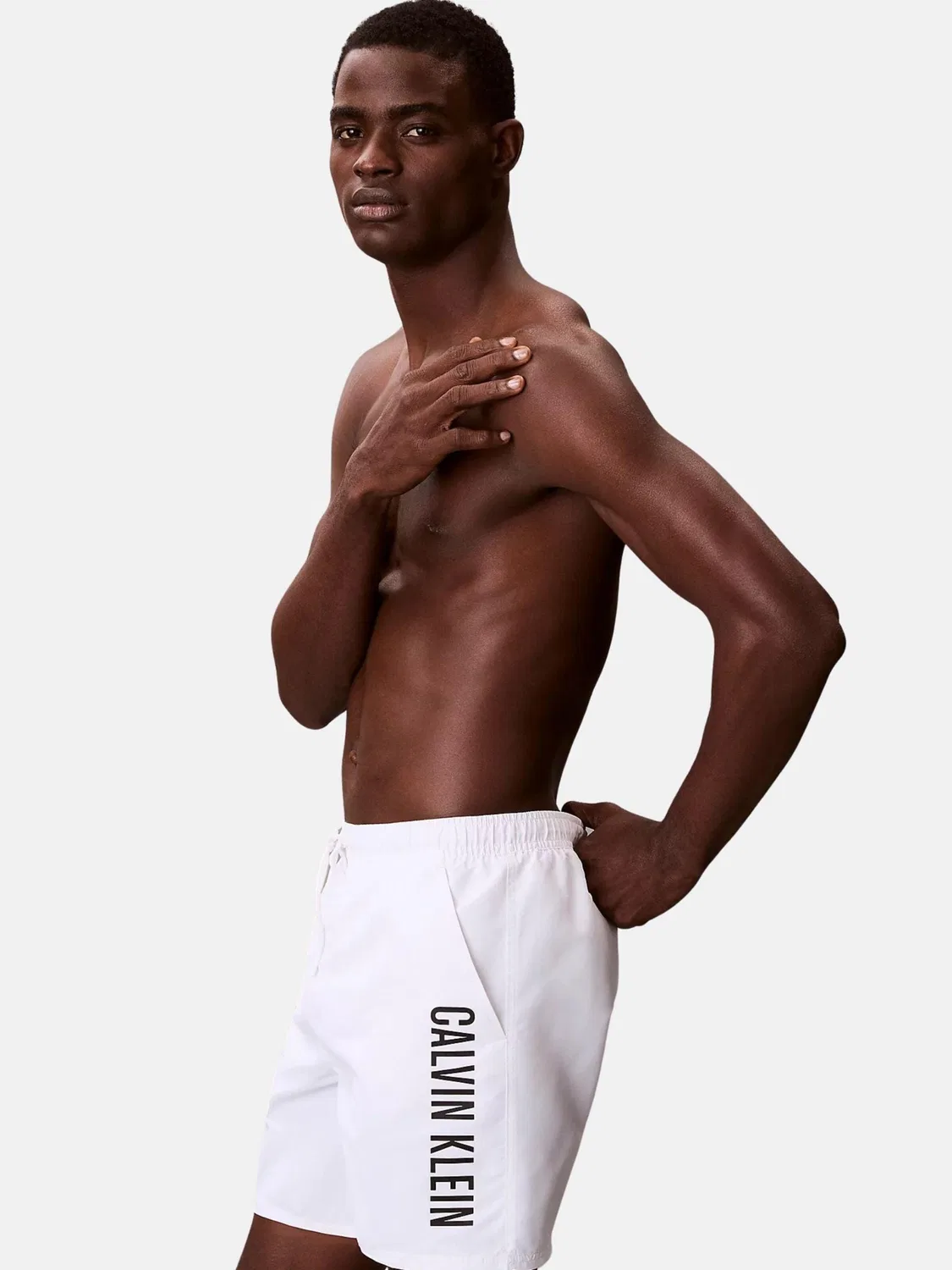 Шорты для плавания Calvin Klein CALVIN KLEIN MEDIUM DRAWSTRING Costumi da bagno белого цвета — фото 3