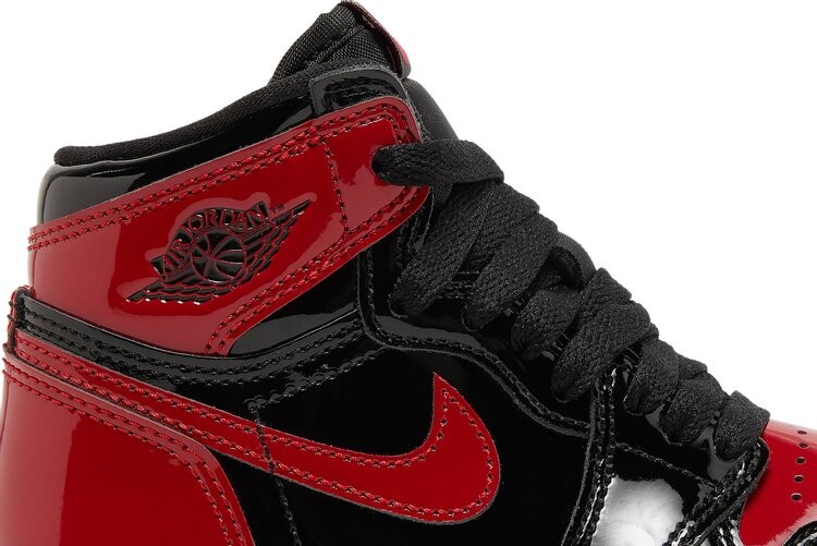 Кроссовки Air Jordan 1 Retro High OG PS Patent Bred, красный — фото 2