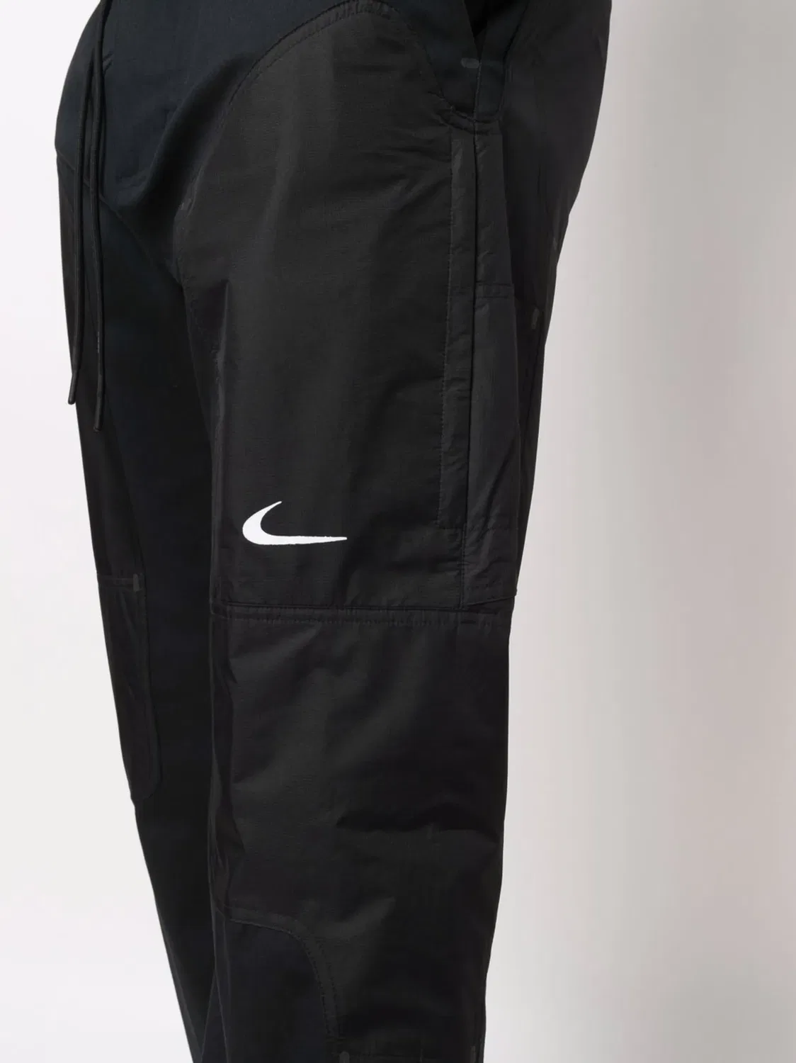 Трекинговые штаны из техно-фабрики Nike, черный — фото 4