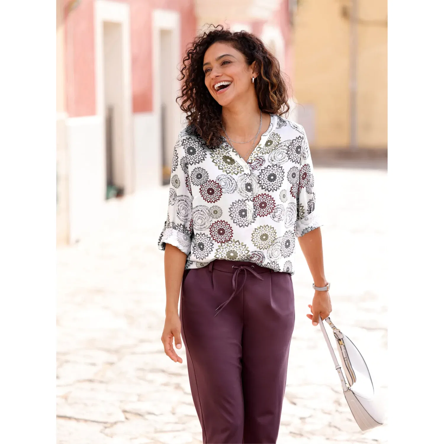 Женская блуза с орнаментальным принтом Inspirationen, Ecru/Burgundy