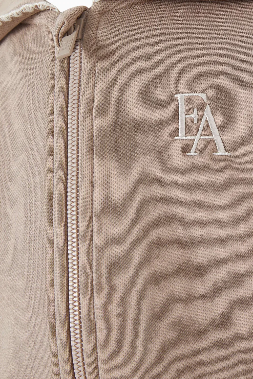 Комплект свитшот с капюшоном и юбка Emporio Armani — фото 4