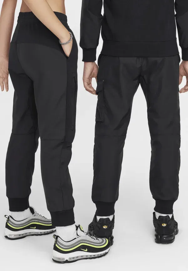 Брюки флисовые Nike Sportswear Utility Woven Trousers, черный — фото 3