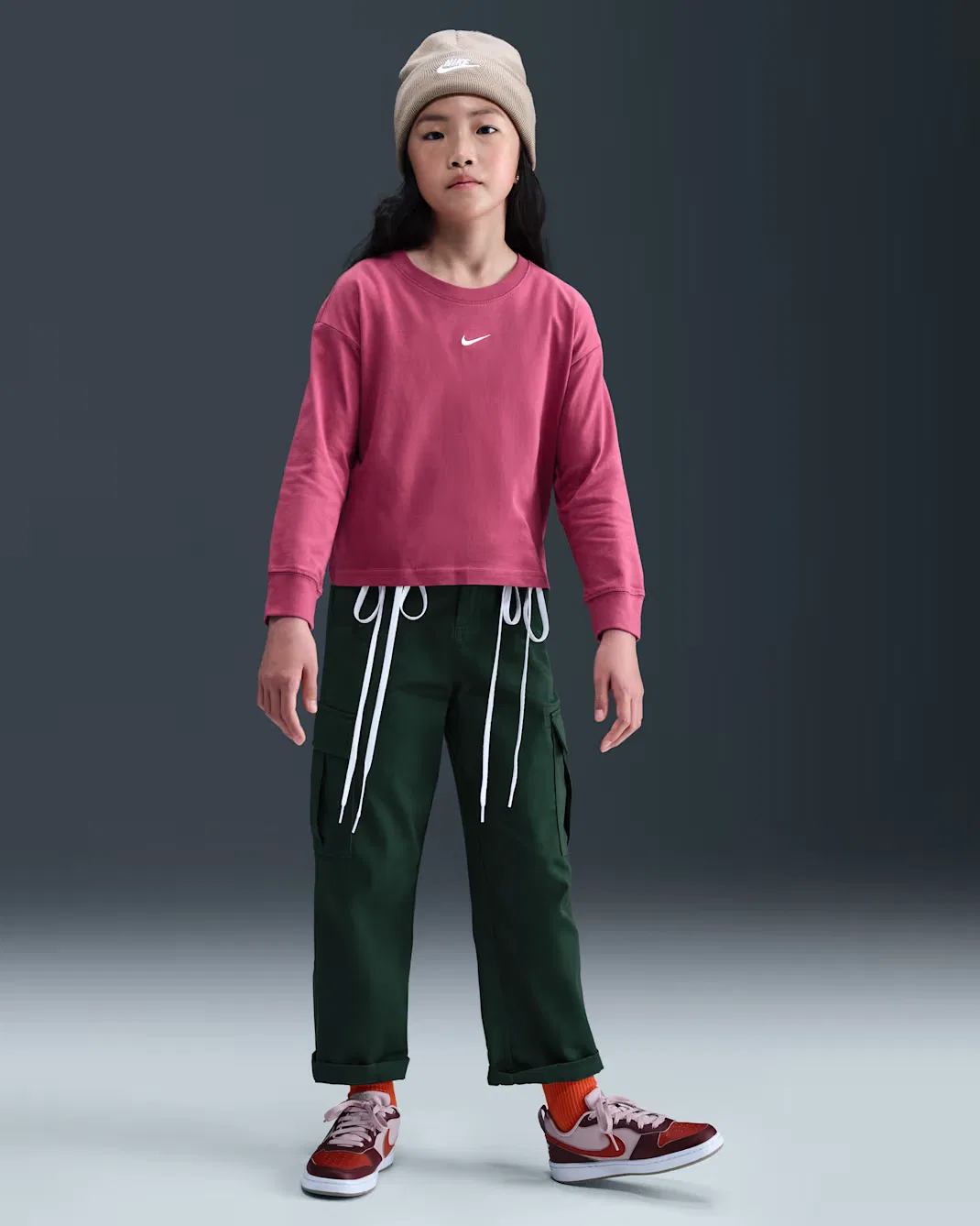Детская футболка с длинным рукавом для девочек (старшего возраста) Nike Sportswear Essential, Sweet Beet — фото 4