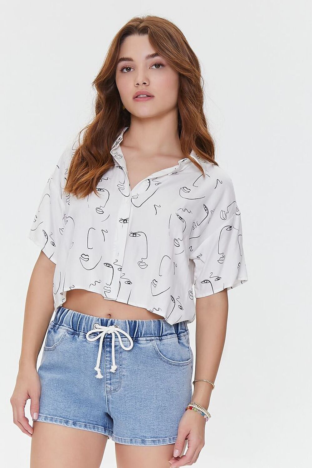 

Джинсовые шорты на шнурке Forever 21, деним