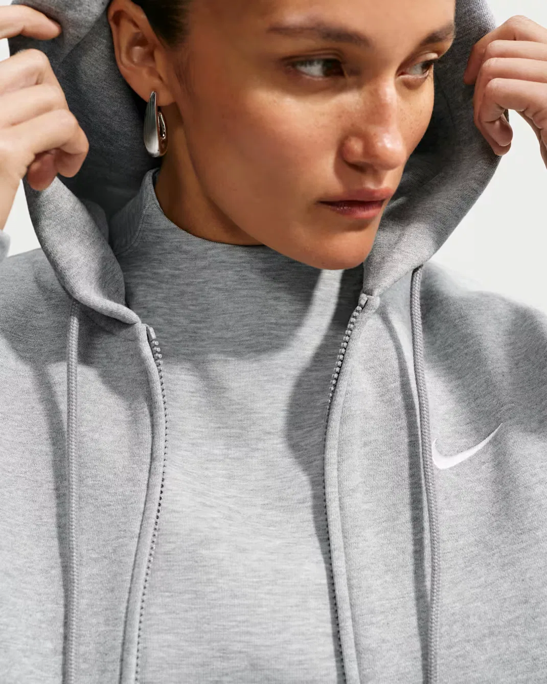 Женская толстовка на молнии Nike Studio Fleece Medium Weight, Dark Grey Heather/Sail — фото 3