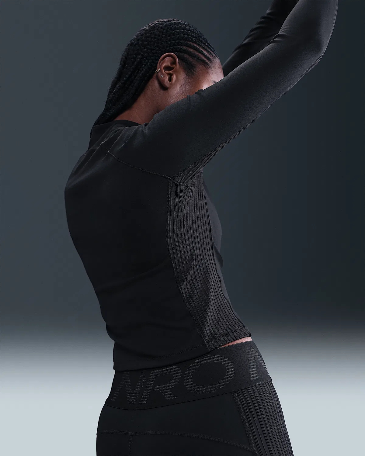 Женская длинная футболка Dri-FIT Nike Pro, Black/White — фото 2