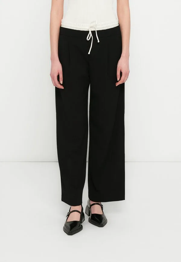 Простые брюки с начесом Gap, Black